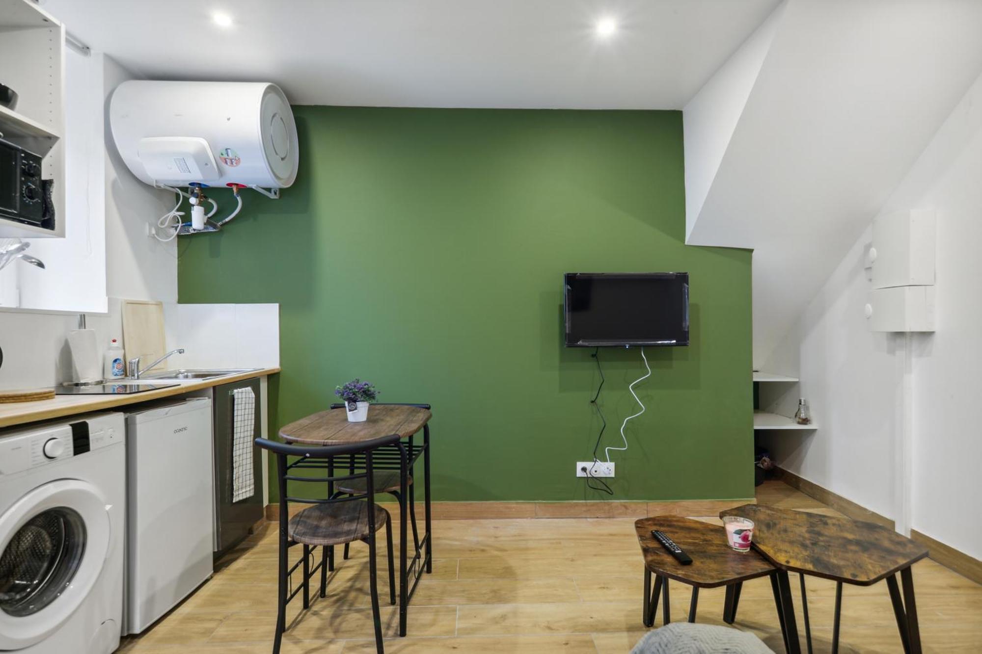 Chic Cosy Apart With Parking La Ferte-sous-Jouarre Ngoại thất bức ảnh